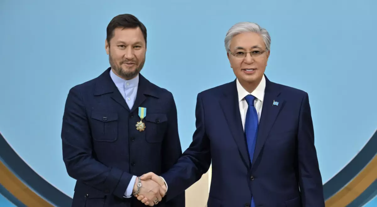 Тоқаев бір топ азаматты мемлекеттік наградамен марапаттады