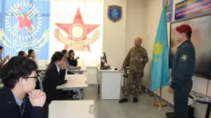 ОҚУШЫЛАР ҰЛТТЫҚ ҰЛАН БАТЫРЫМЕН КЕЗДЕСТІ