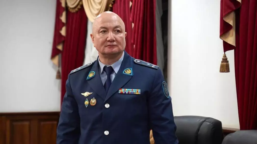 Басталды: Шымкенттің бас полицейі қызметімен қоштасты