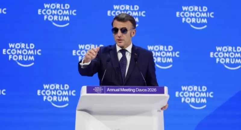 «Европа не уступит»: Макрон ответил Трампу на угрозы пошлин из-за Гренландии