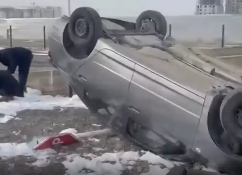 Сдавала экзамен на права: в спецЦОНе Шымкента кандидат опрокинула автомобиль