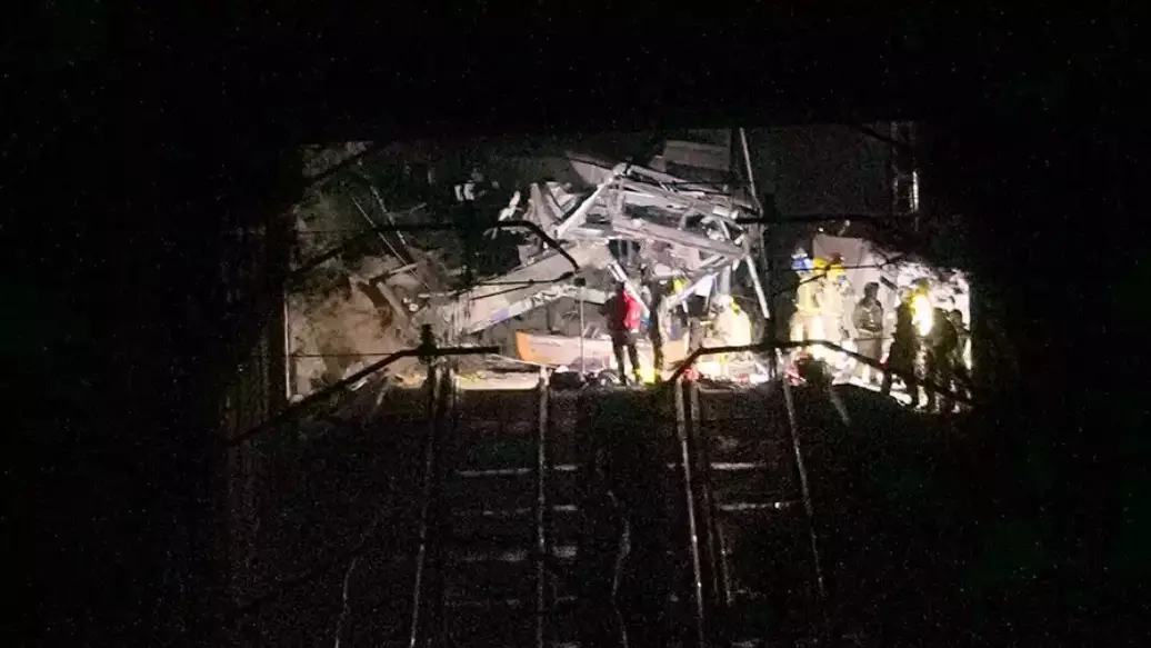 Испанияда тағы да теміржолдағы трагедия: пойыз апатқа ұшырады