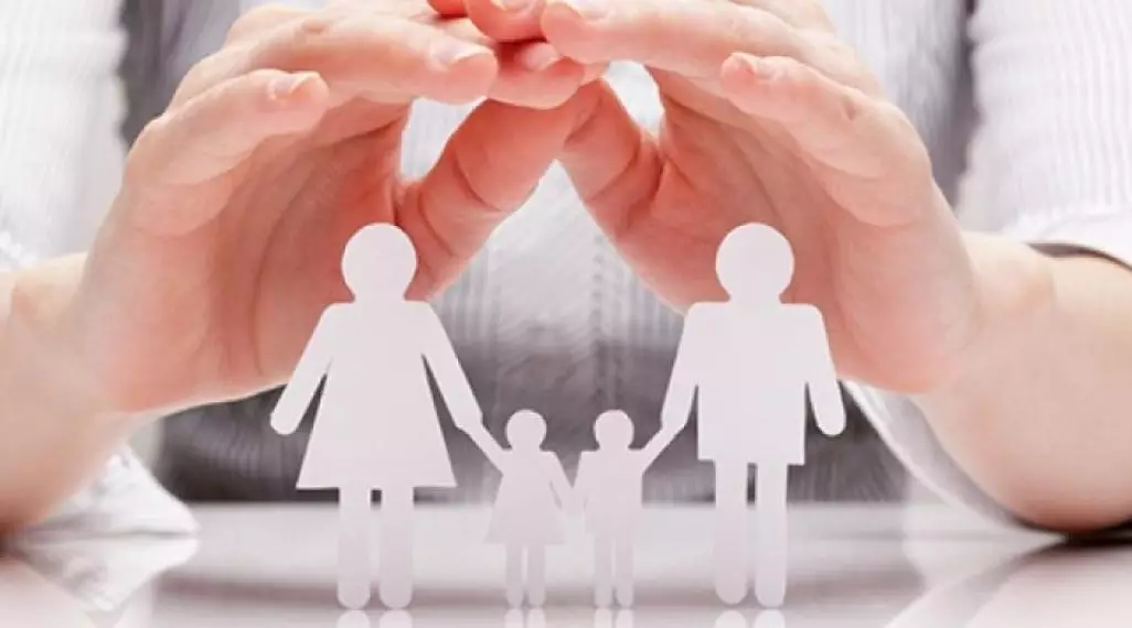 Госвыплаты при рождении и уходе за ребенком в 2025 году превысили 806 млрд тенге