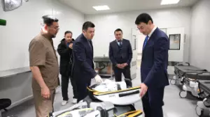 Дархан Сатыбалды Алматыдағы медициналық мекемелерді жаңғырту барысымен танысты