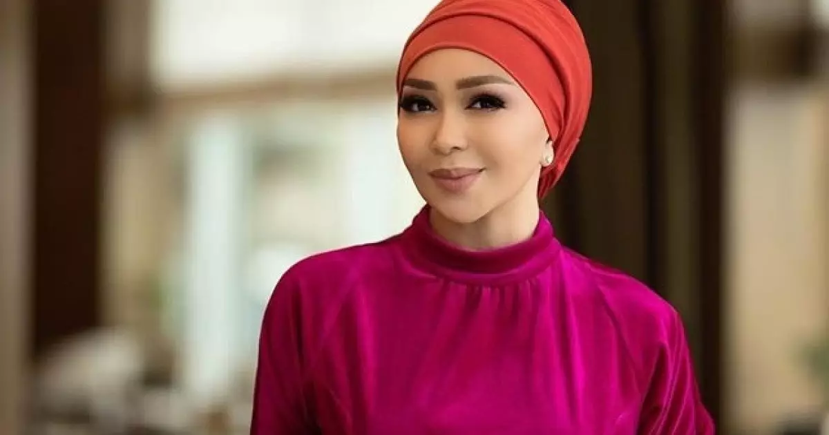  60 жастағы әженің омырауынан сүт шыққан: Айнұр Тұрсынбаеваның есімі қалай қойылды? 