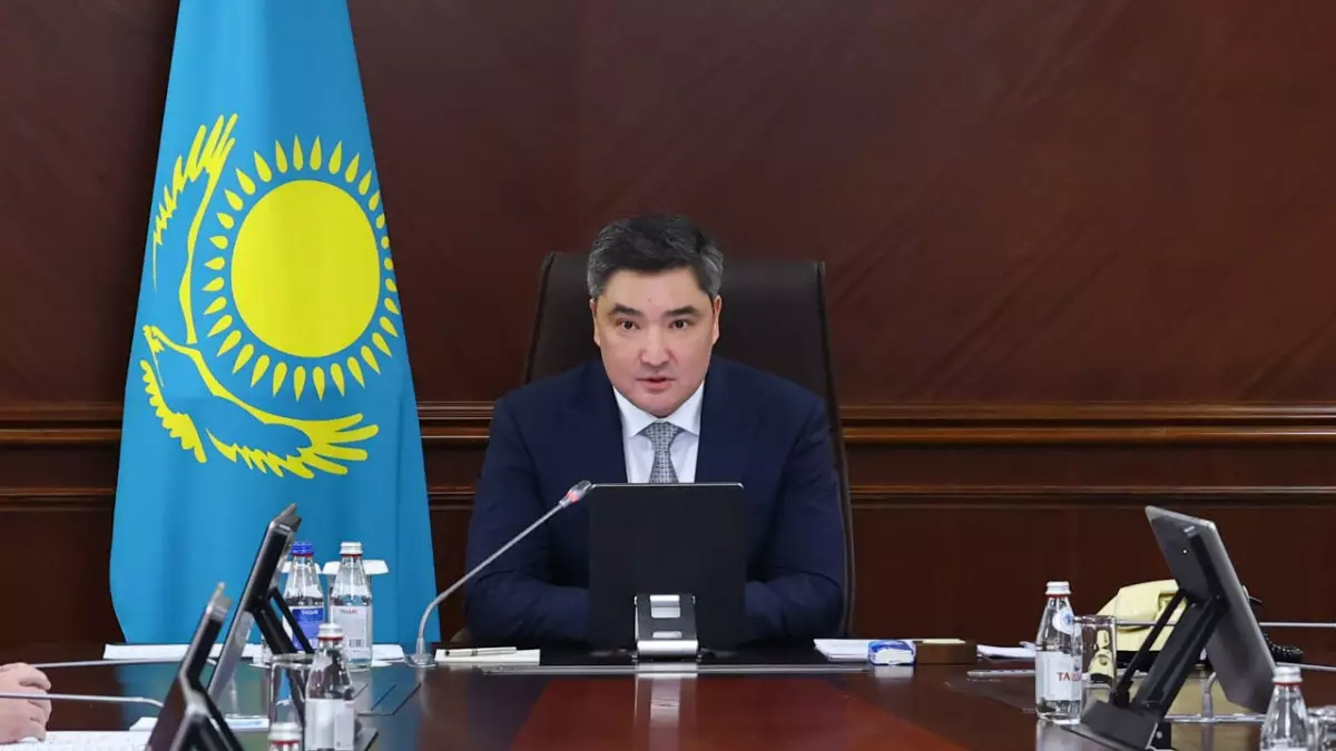 Президент министрлер мен әкімдерден батыл шешім талап етті – Бектенов