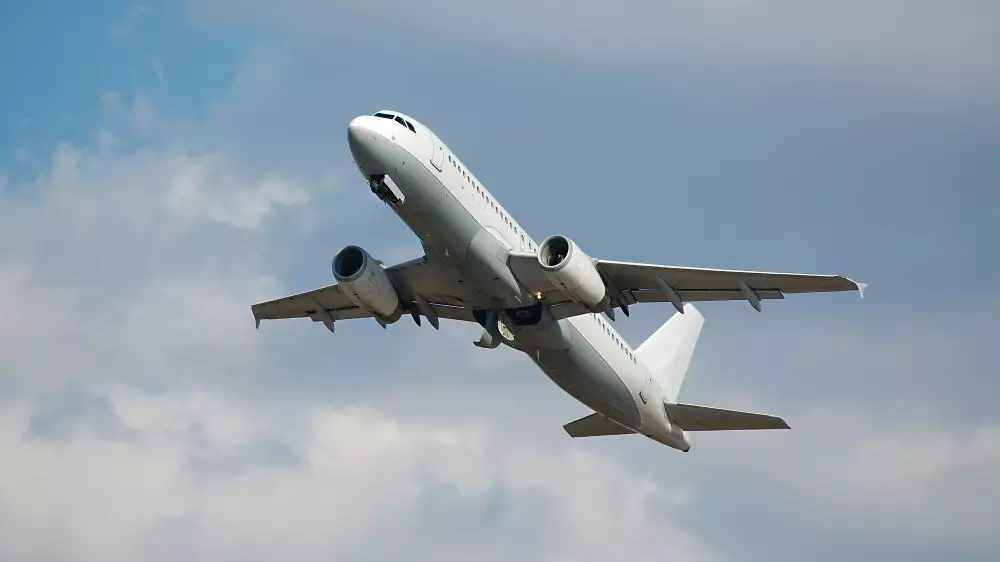 Казахстанцам пообещали новые международные авиарейсы