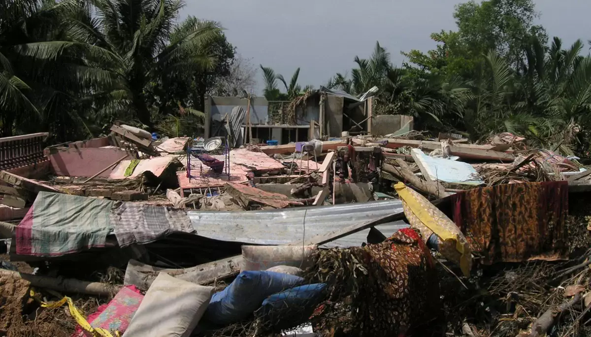 Индия отправила гуманитарную помощь на Филиппины после супертайфуна