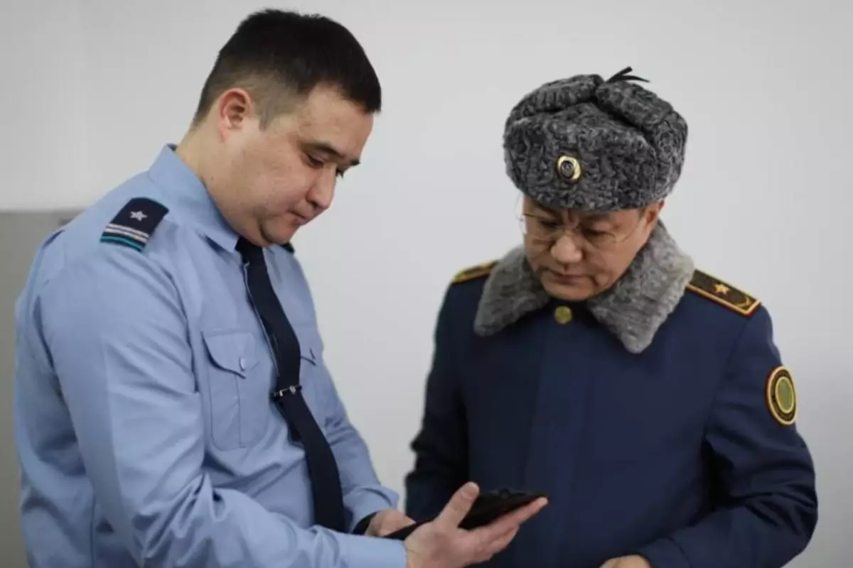 В Атырау обсудили нагрузку и проблемы участковых инспекторов