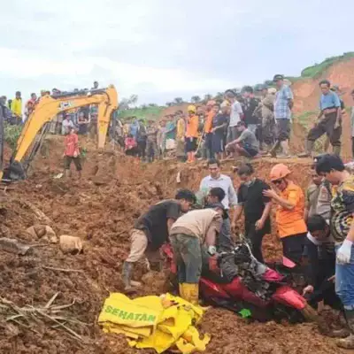 Оползни в Индонезии унесли 1 200 жизней, более 114 000 человек остались без жилья