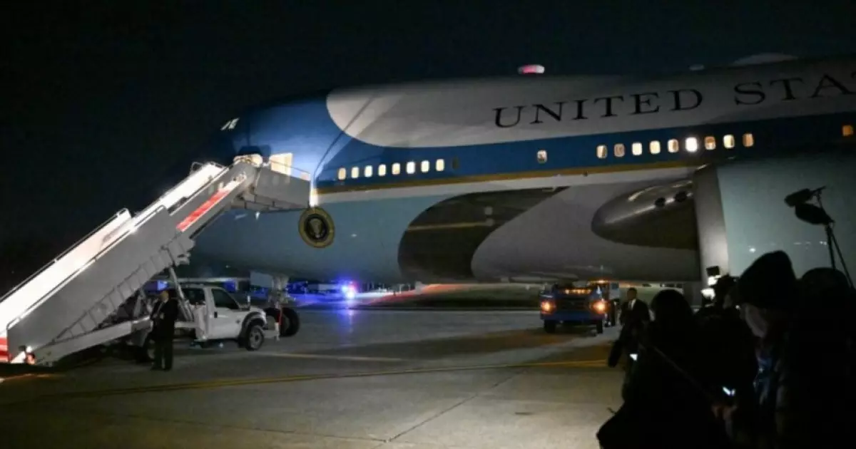  Швейцарияға ұшқан Трамп ұшағынан ақау шығып, кері қайтты 
