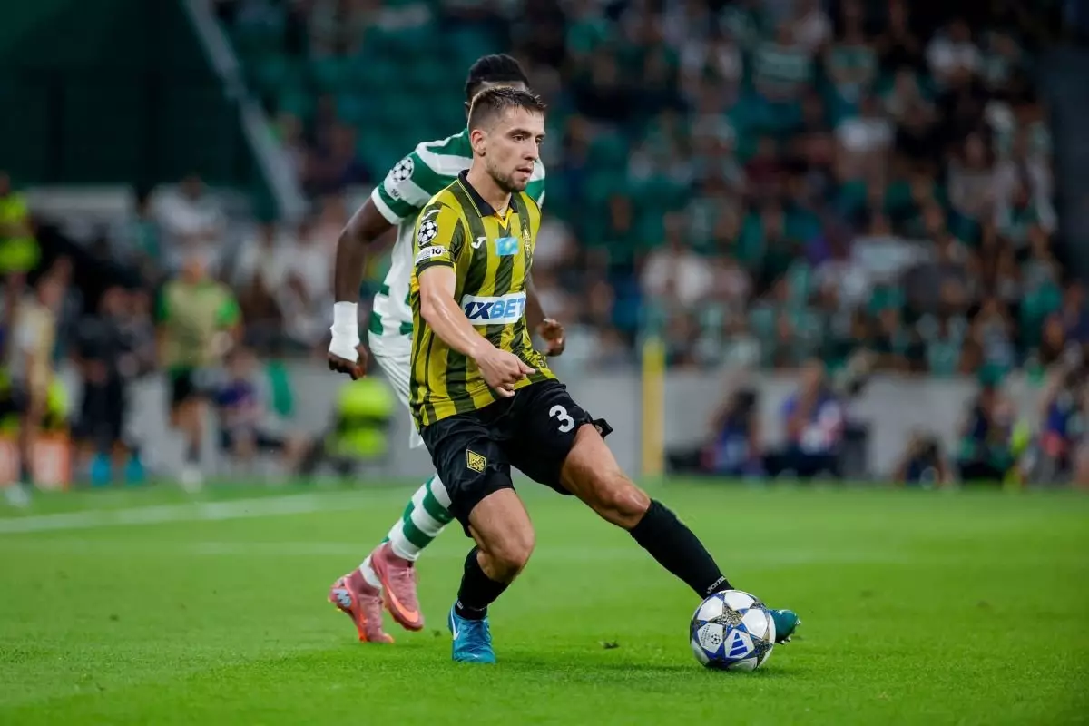 Игрок «Кайрата» обвинил стадион в Астане в провале в Лиге Чемпионов