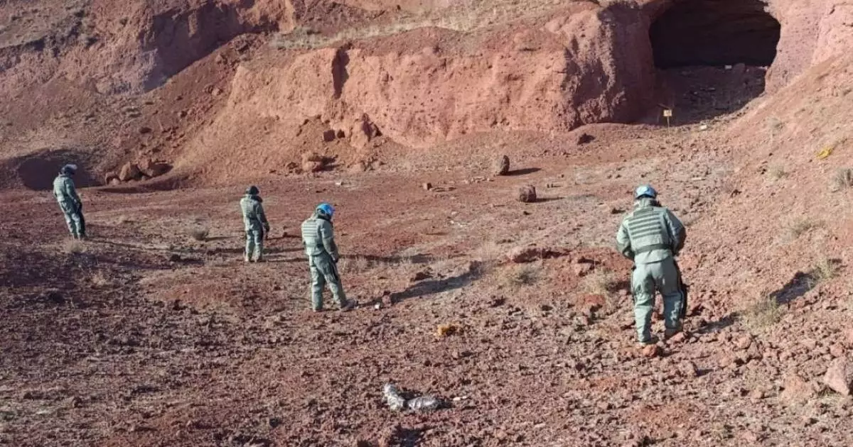  Голан биіктіктерінде қазақстандық саперлар 1200-ден астам жарылғыш затты жойды 