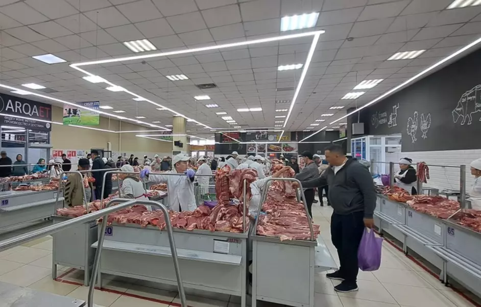 Перечень социально значимых продтоваров временно расширили в Казахстане