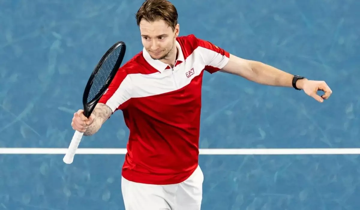 Александр Бублик вышел в третий круг Australian Open