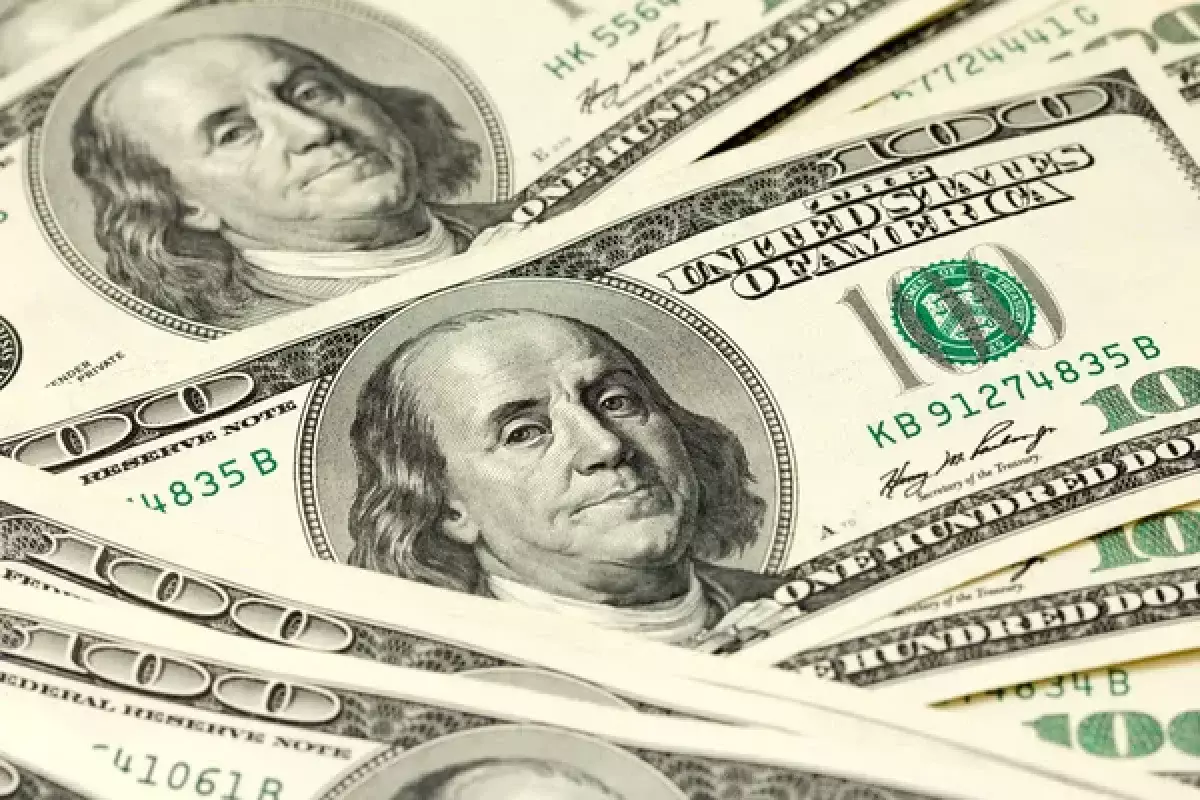 Пока все спокойно: что происходит с долларом в Казахстане