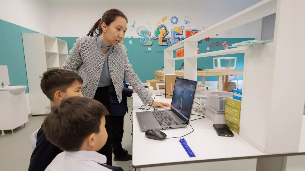 OpenAI бағдарламасы оқушылар мен мұғалімдерге не береді?