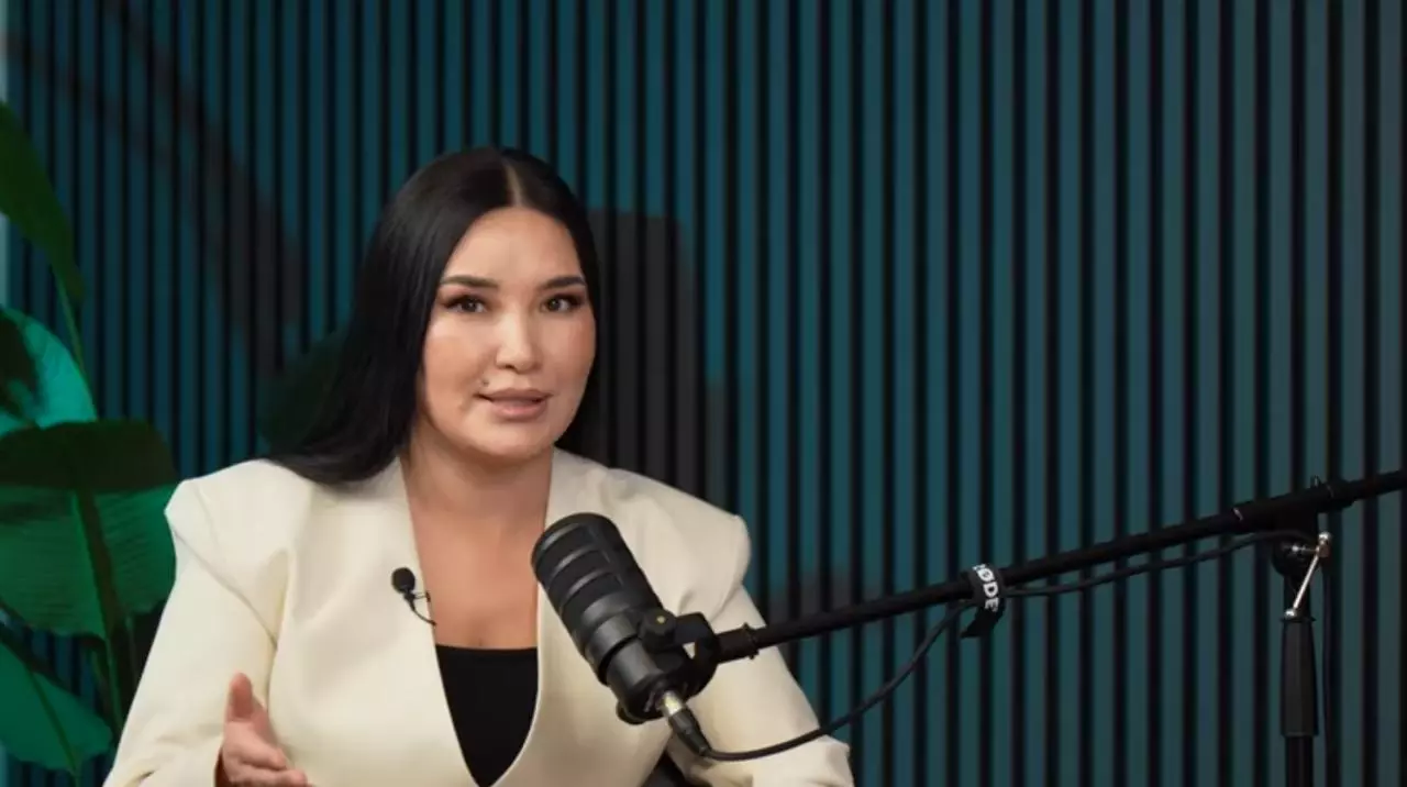 «Күйеулерінің фанатиктері»: Психолог Құралай ханым қазақ әйелдерін сынап тастады
