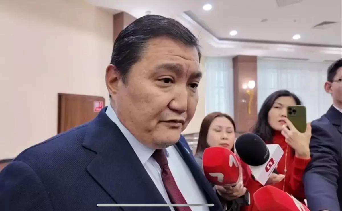 «Ұрлық тоқтаған жоқ»: депутат МӘМС қаржысын бақылауды күшейтуді талап етті