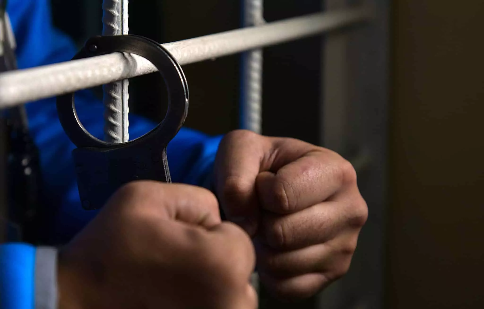 Түркістан облысында өгей қыздарын зорлаған ер адам ұсталды