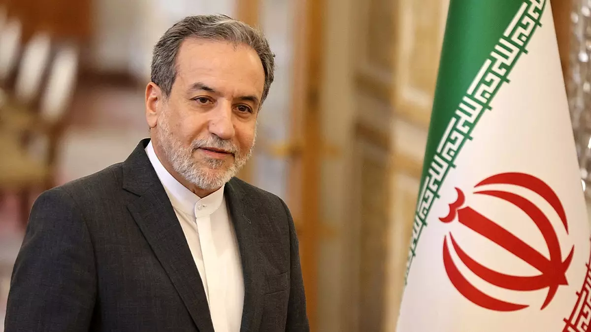 Иран ответит «всем, чем располагает», если США нападут, предупредил высокопоставленный дипломат.