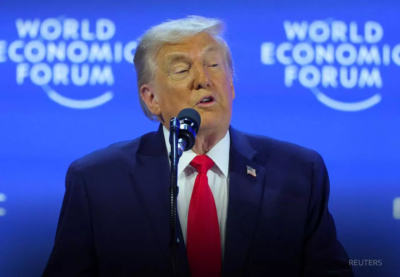 «Гренландияны беріңдер, әйтпесе…»: Трамп Давоста Еуропаға қатаң шарт қойды