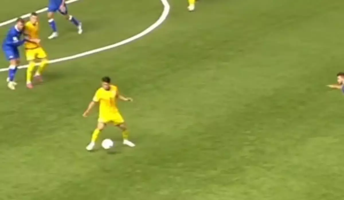 УЕФА отметила казахстанского футболиста Галымжана Кенжебека (ВИДЕО)