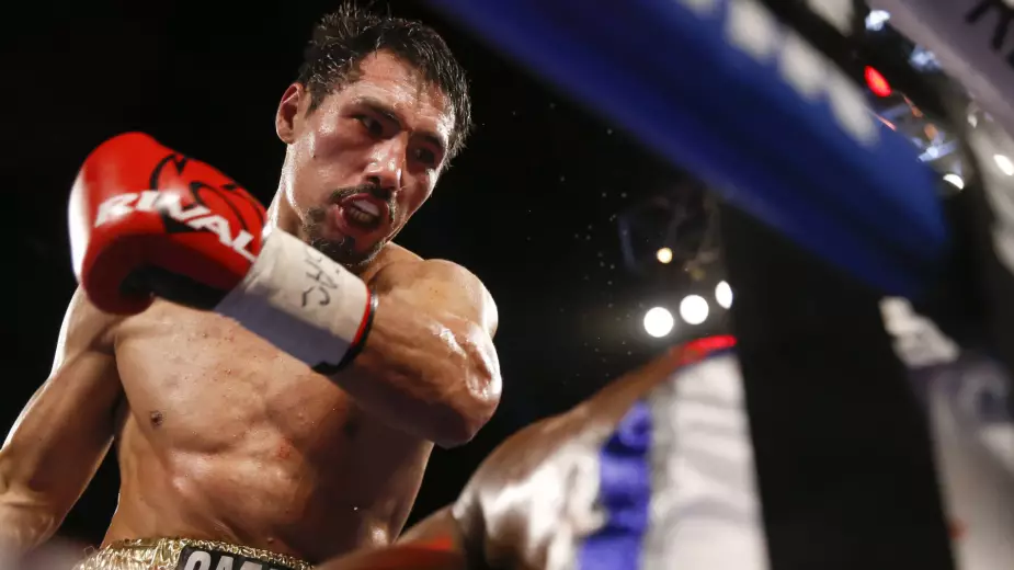 В команде Алимханулы рассказали о дисквалификации и судьбе двух чемпионских титулов