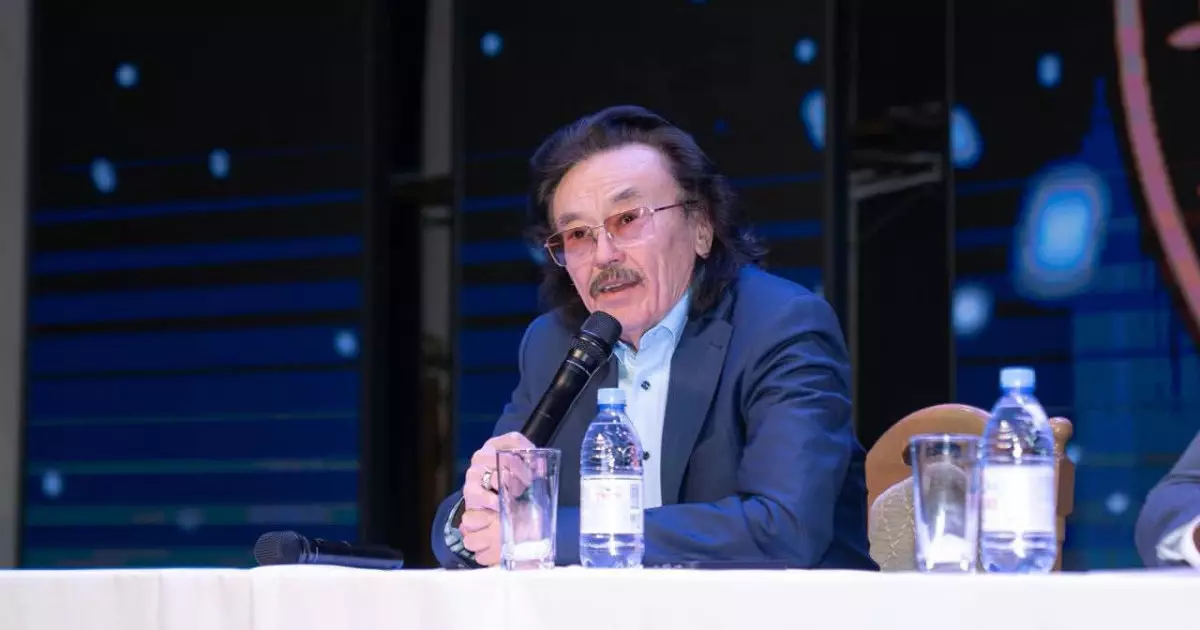   Халық әртісі Секен Тұрысбеков Әміре Қашаубаев атындағы филармонияның директоры болып тағайындалды   