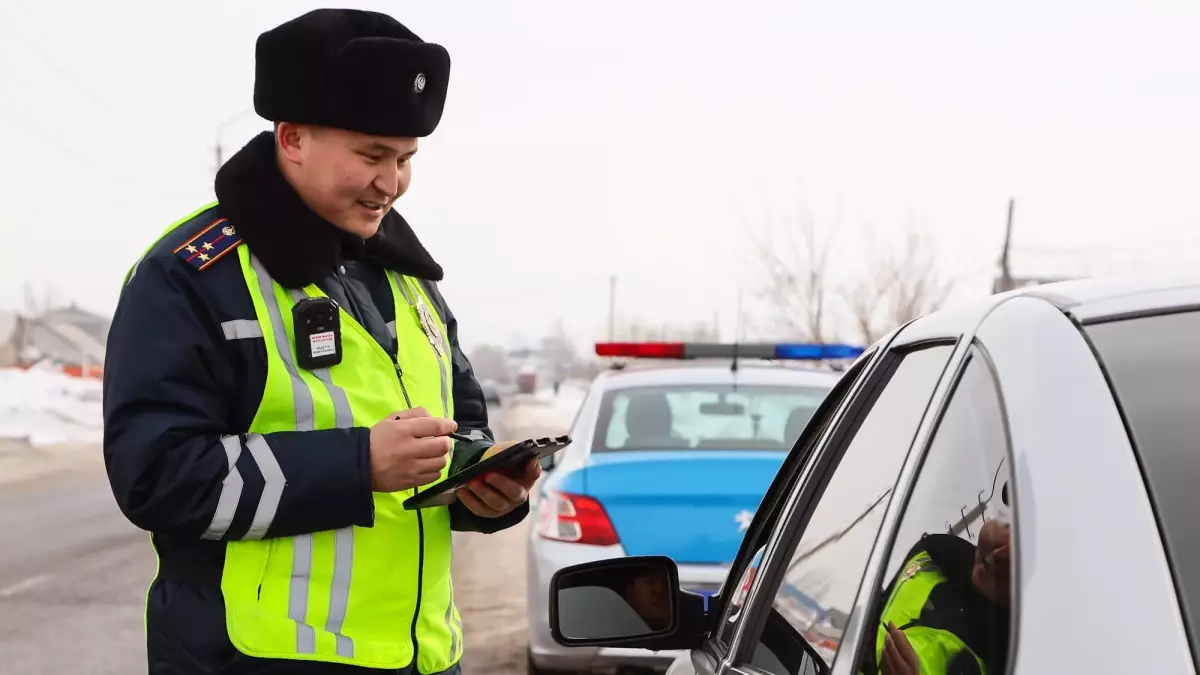 Үш облыста жол қозғалысы шектелді