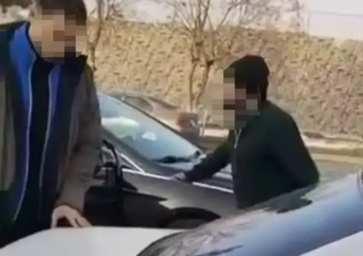 Смертельная драка на дороге в Шымкенте попала на видео - новости на Lada.kz 21.01.2026