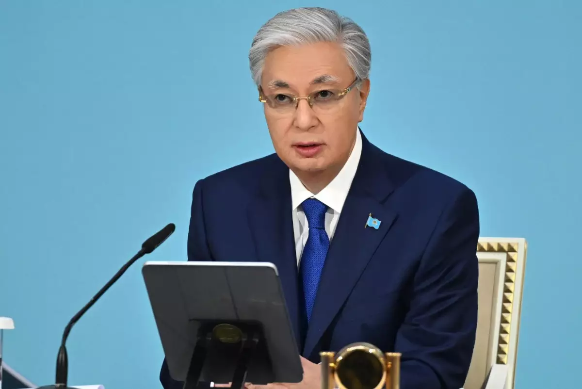 Кто вошёл в состав Конституционной комиссии: полный перечень