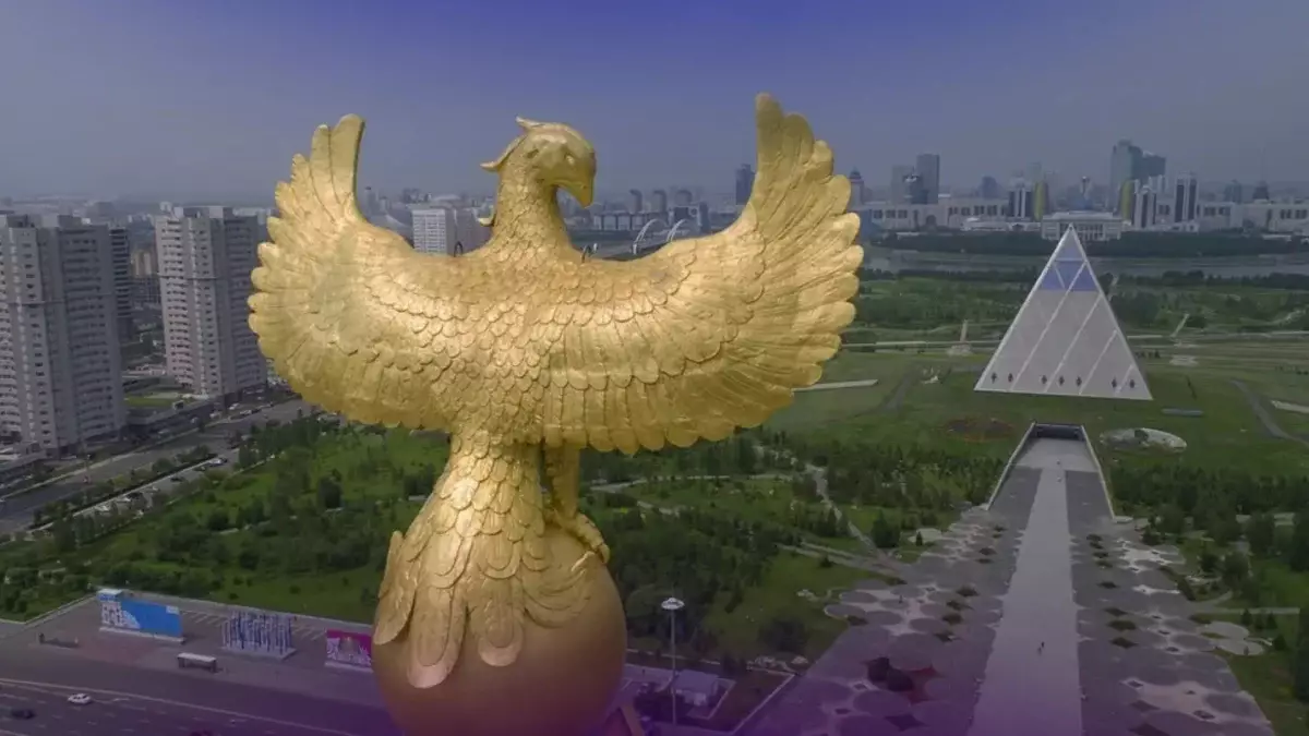 Мемлекет басшысы биыл ел келешегіне тікелей ықпал ететін аса маңызды жыл болатынын айтты - сарапшы пікірі қандай