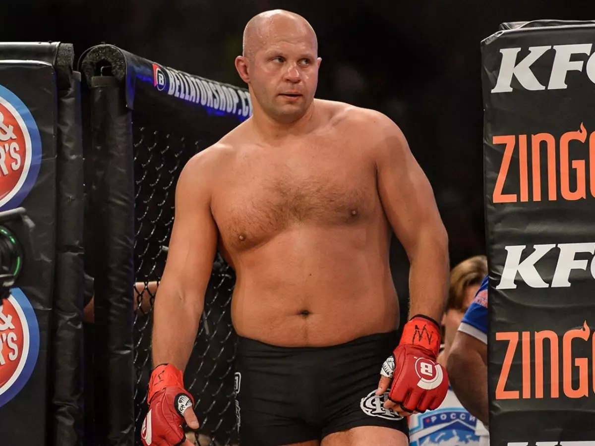 Емельяненко получил звание заслуженного тренера: что это значит для ММА