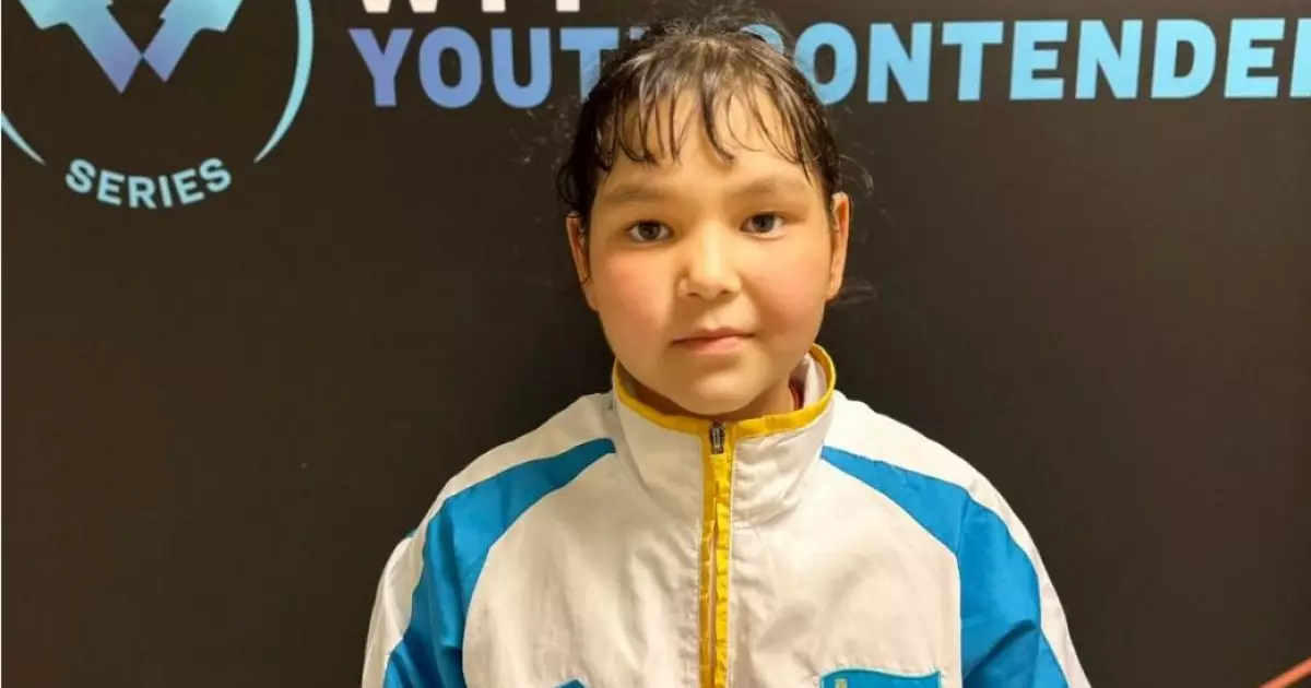   Қола медаль жеңіп алды   