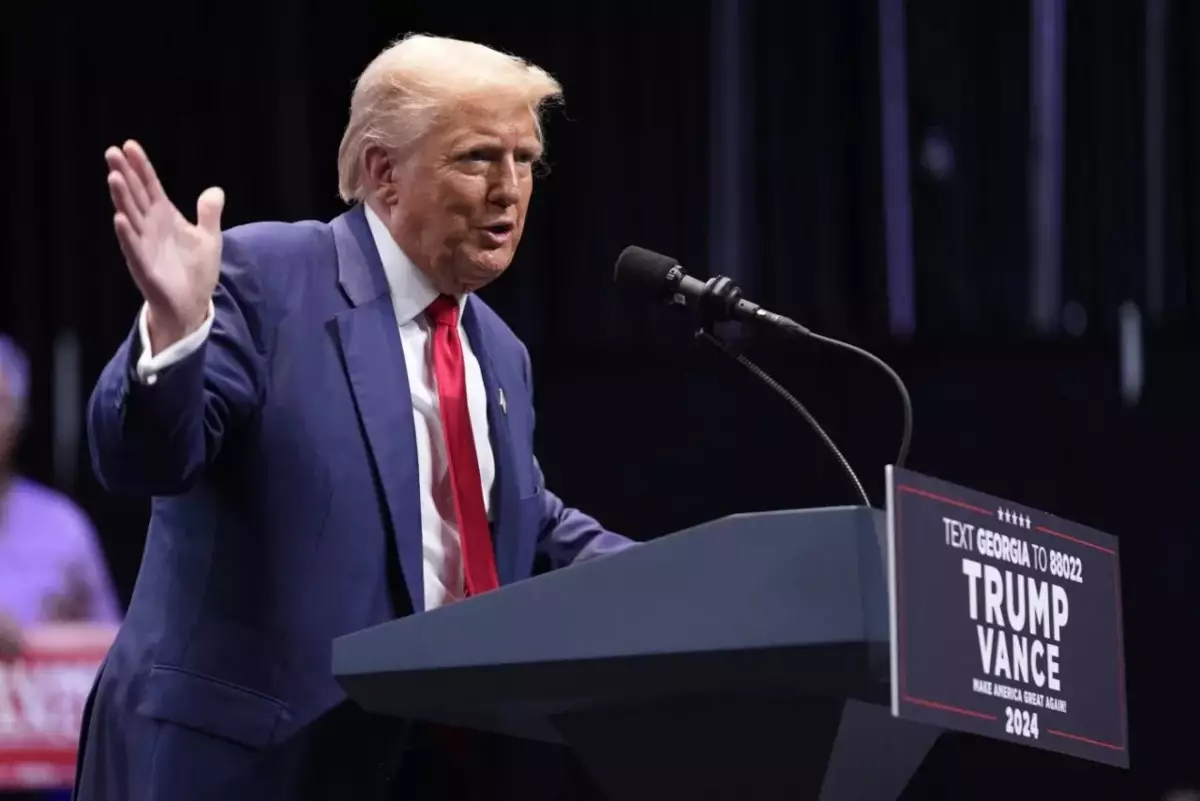 Трамп Путин мен Зеленскийдің Украина бойынша келісім жасауға дайын екенін мәлімдеді