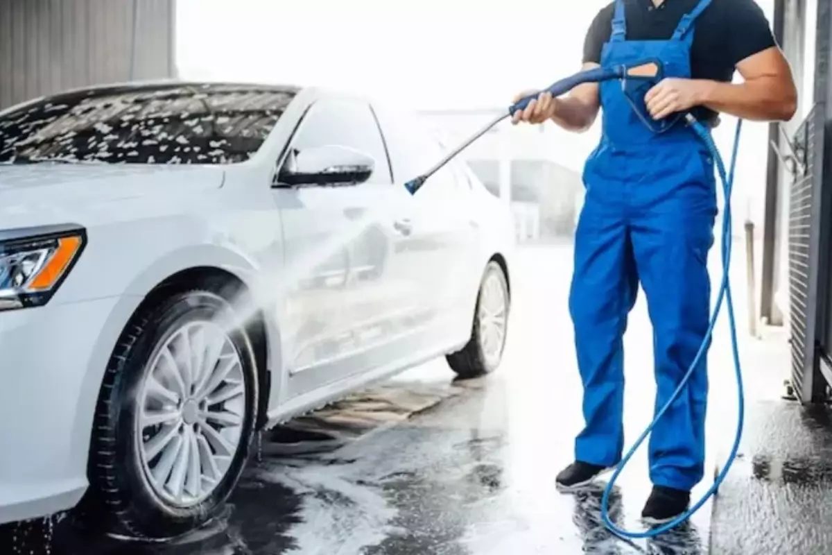 В Казахстане ужесточат правила работы автомоек