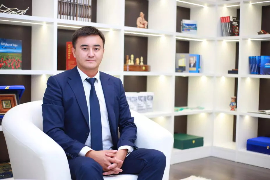 Курултай открывает новые горизонты для демократии – эксперт КИСИ