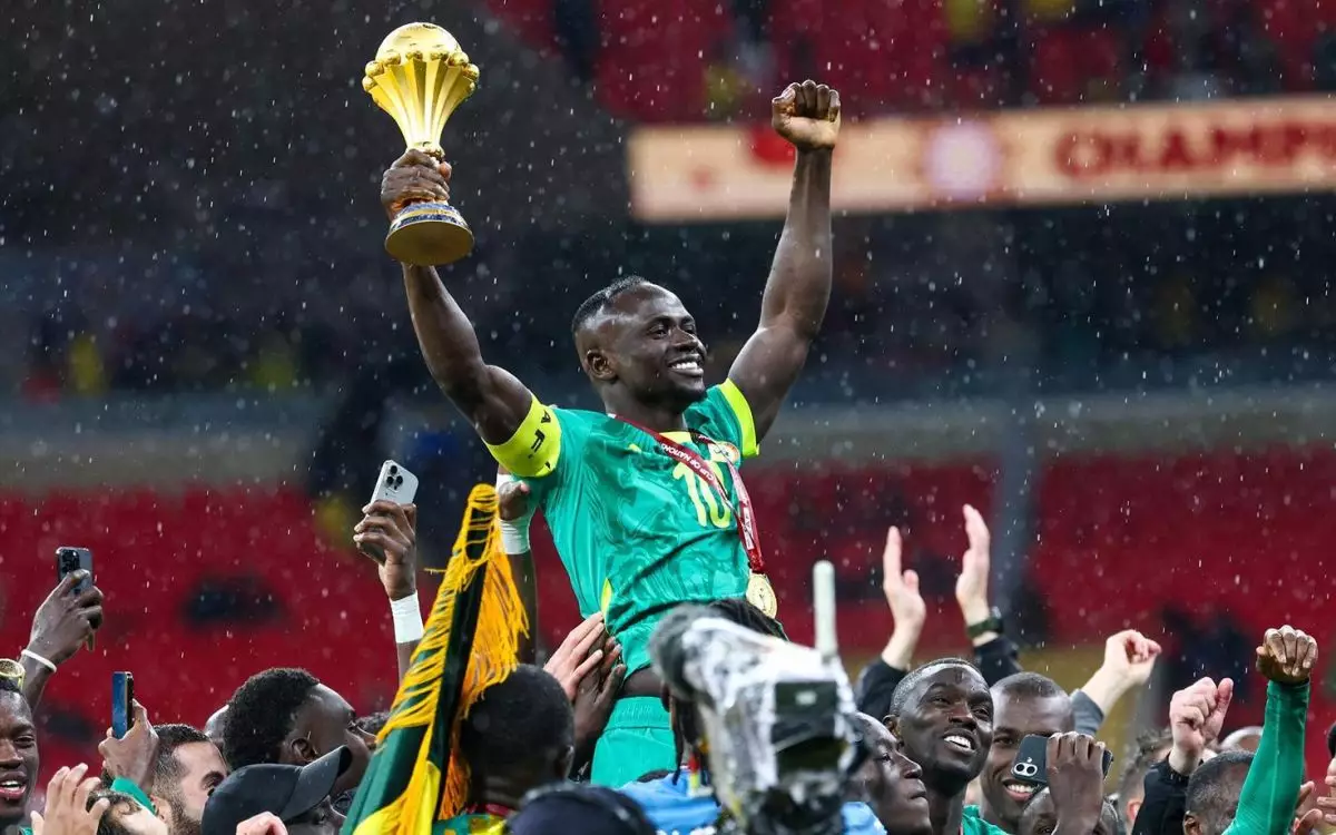 Сенегал футболшылары сыйақы мен теңіз жағалауынан жер телімін иеленді