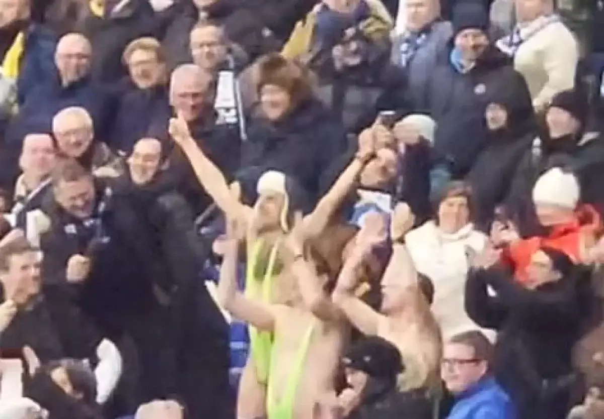 В Астане арестовали болельщиков «Брюгге», танцевавших в костюмах Бората