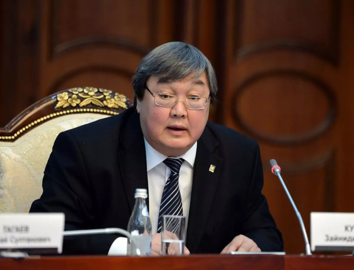 Парламент как опора будущего: взгляд кыргызского эксперта на выступление президента Казахстана