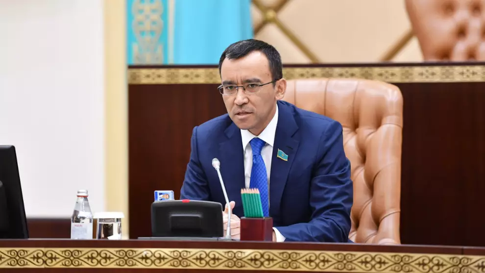 Мәулен Әшімбаев сенаторлардың болашағы жайлы айтты