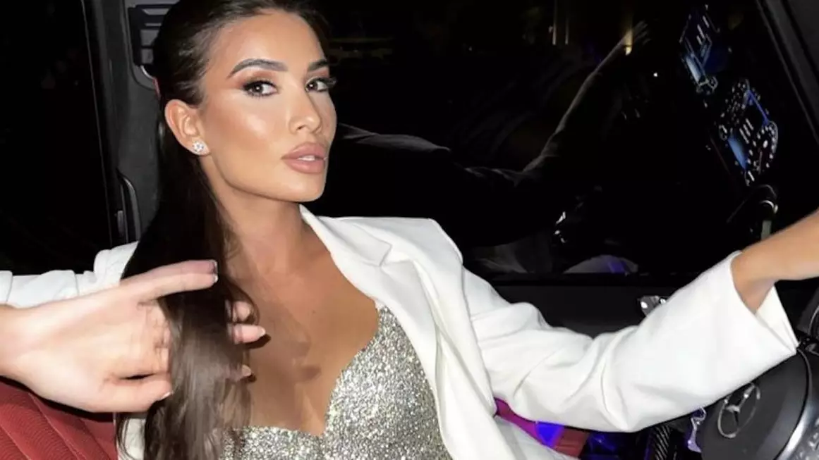 "Тоқал болсаң, айына 42,6 млн теңге берем": Блогер өзіне жасалған ұсыныс туралы жайып салды