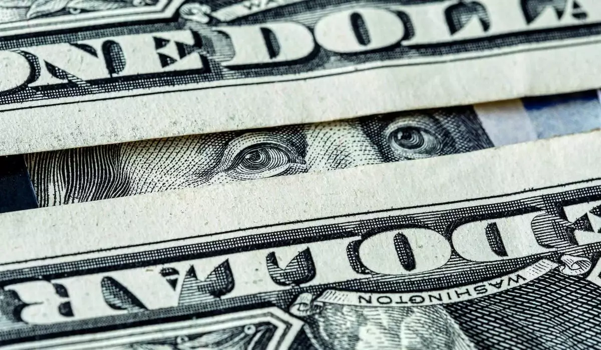 Уже 505 тенге: что происходит с курсом доллара в Казахстане