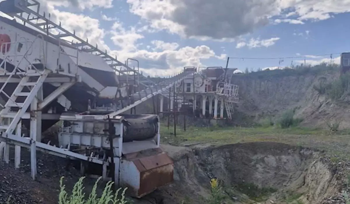 Бизнес-центр и Range Rover: в ВКО арестовали имущество фигурантов дела о незаконной добыче (ВИДЕО)