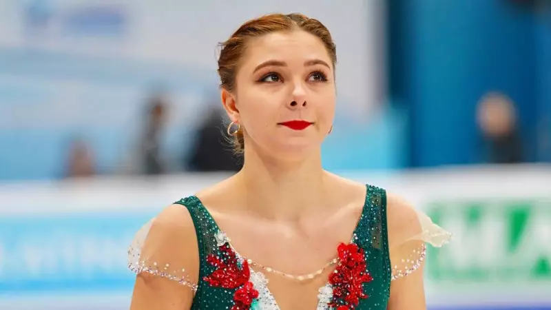 Cофья Самоделкина: конькиімді бұзып алдым