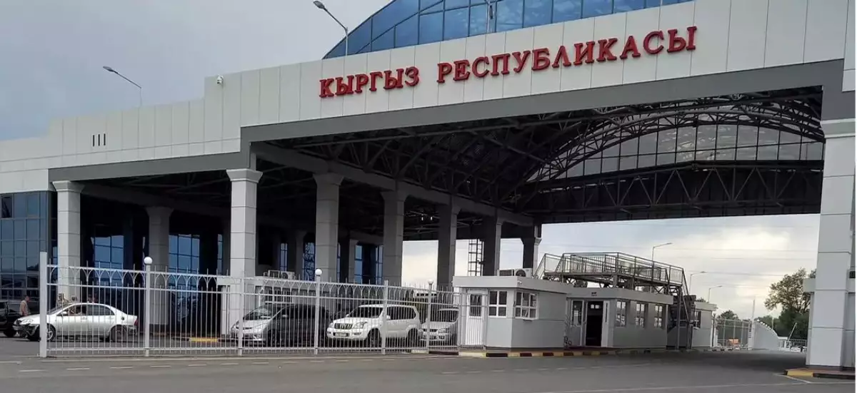 Қазақстан азаматтарының көбі Қырғызстанға кіре алмай, отбасылар ажырасып жатыр – Депутат