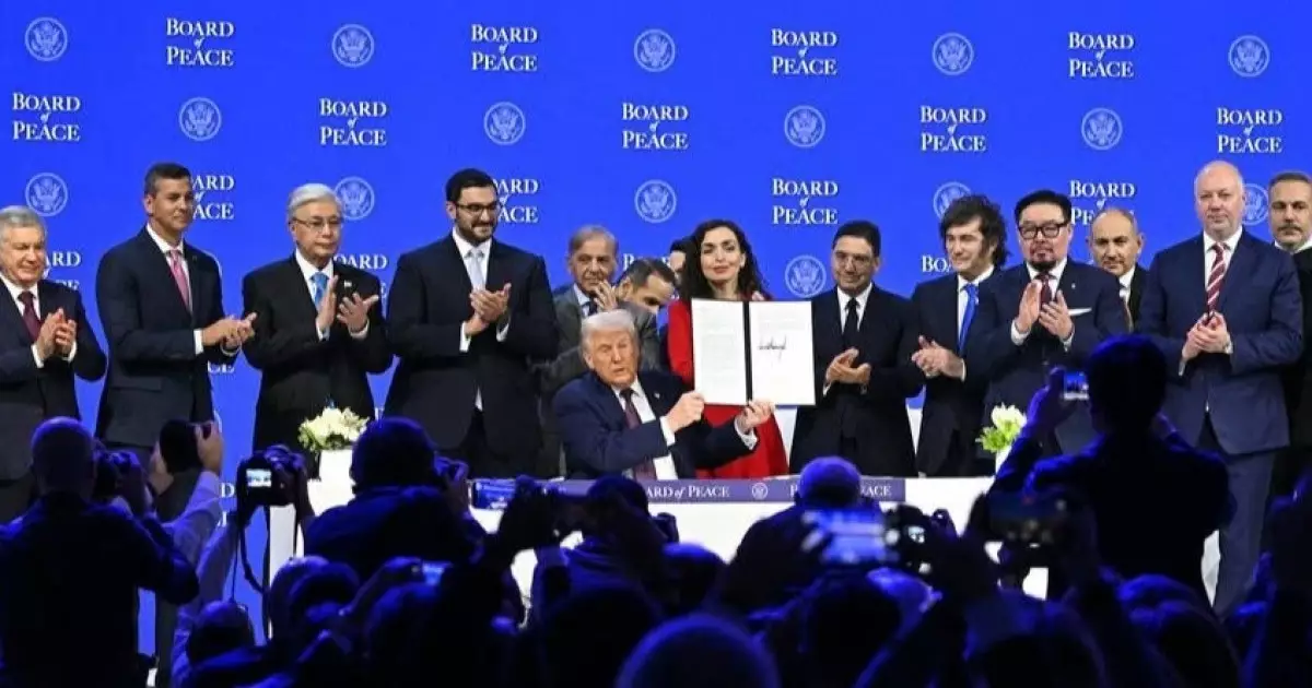  Трамп «Бейбітшілік кеңесін» ресми түрде құрды және оның төрағасы болды 