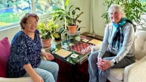 Бір шаңырақ астындағы екі мәдениет: ғылыми тағылымдамадағы тұрмыстық интеграция және мәдени жақындасу тәжірибесі