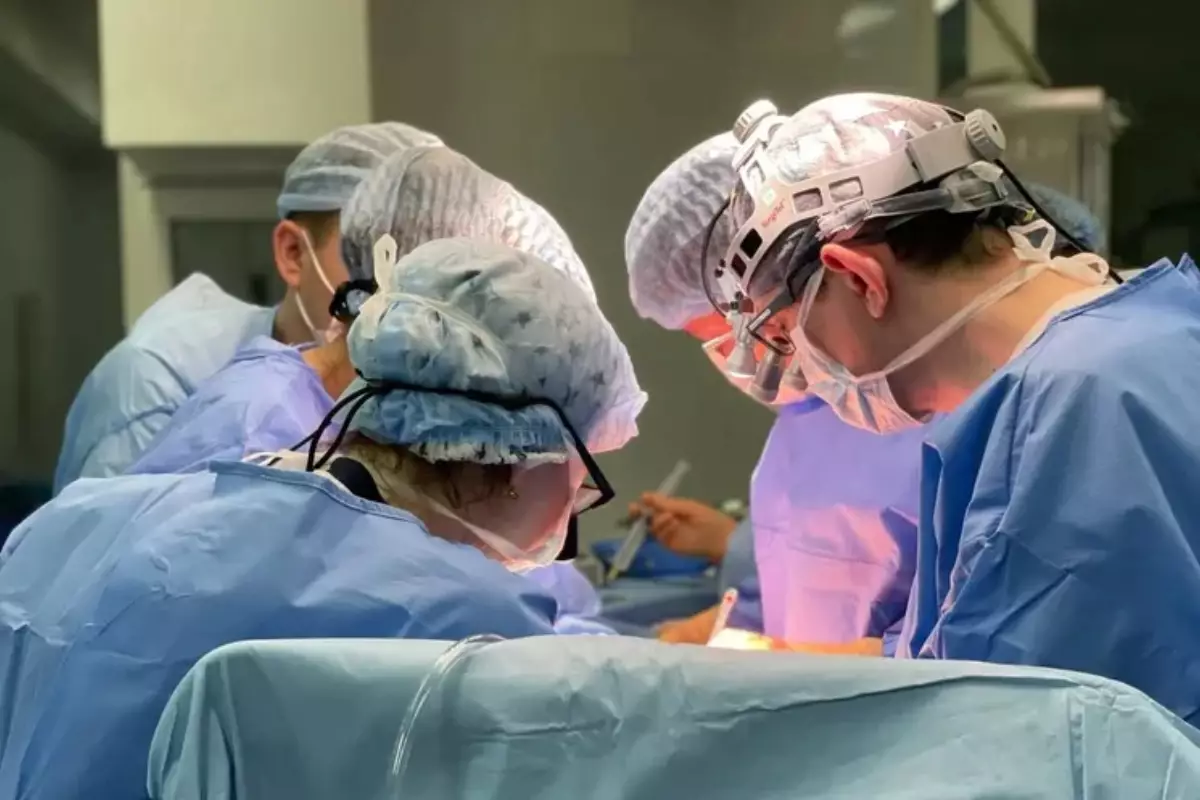 В Атырау освоили новый формат сложных операций на сердце